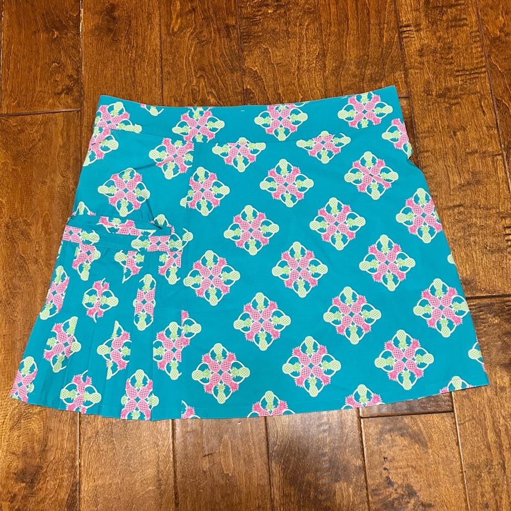 Crown & Ivy Skort